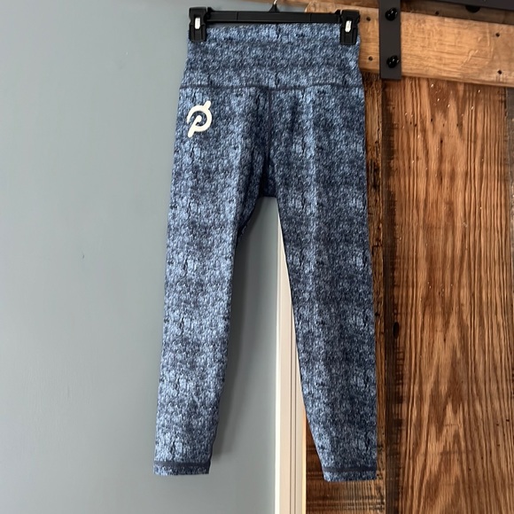 Peloton Pants - Peloton Cadence Capri-NWT